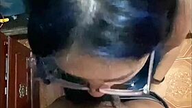 Morrita gives head for cash.