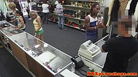 Girlfriend pussypounded for pawnshop credit