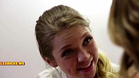 Girls Kiss Xxx46 With Milf Lesbian Kissing