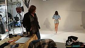 Sexy Teen Model Screws Photographer In Glamour Roleplay! Wet Pussy Action.