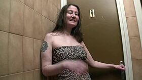 55 year old granny gets laid 😍