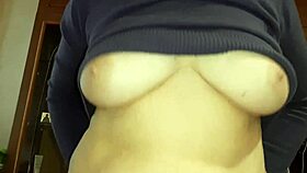 Skinny And Fat Bitches Rub Pussies On My Legs? Lesbian Illusion Girls Orgasm.