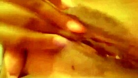 Mexican Girl Squirts