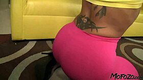 Busty stripper at mofozo gets rough facial after striptease