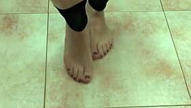 Sexy feet dancers perform enticing routines