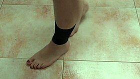 Sexy feet dancers perform enticing routines