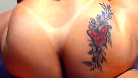 Amateur Delivery Guy Fucks Sexy Woman With Huge Ass