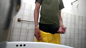 Italian Straight Guy Visits Bathroom