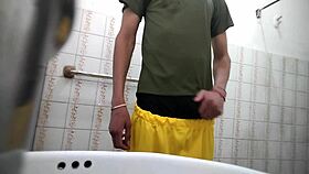 Italian Straight Guy Visits Bathroom