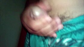 Sexy Filipina Girlfriend Fucking Doggy Style Creampie