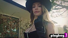 Sexy big ass brunette milf model kimmy granger undresses to show her stunning curvy body