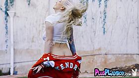 stunning blonde milf kendra sunderland passion posed naked with big tits and ripped clothes