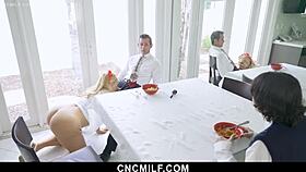 thick stepmom lets petite stepson use her big ass while she does chores 😜