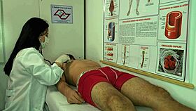 enfermeira fica excitada com ere��o do paciente