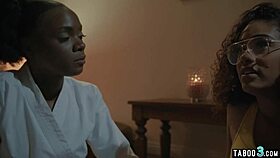 i'm watching ana foxxx and scarlit scandal eat pussies so good