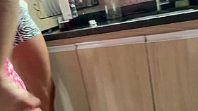 Casada Flagrada Dando Pros Amigos Do Marido