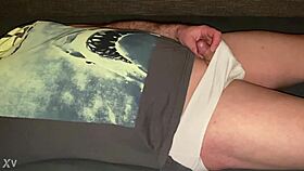 pissing all over small cock 😈