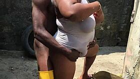 A real outdoor homemade video from Naija.