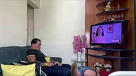 suzie casually in the dining room with jhony gab