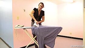 hot housewife gives home handjob