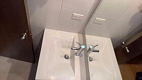 Descubro A La Amante De Mi Marido En Mi Armario Ahora También Me La Follo