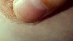 braless nipple in amateur scene