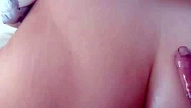 Milf tries anal for first time 😍