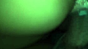 Gostosa Do Rabo Sentando De Quatro