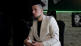 He Explained Massage Preliminaries, Takes Work Seriously, Learns Female Body And Squirting