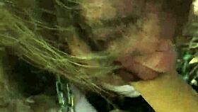 Ranskalainen milf koulutettu vyöllä