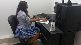 im 18 studying in skimpy uniform cuz im hot