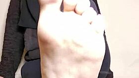 Mia Niqab Feet Compilation