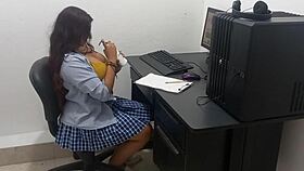 im 18 studying in skimpy uniform cuz im hot