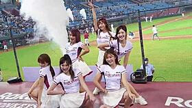 i messed up with sexy baseball cheerleaders