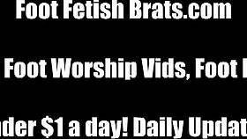 bella deepthroating all of bellas toes