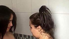 i feel so excited watching girls bathe and lick in the shower