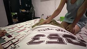 Jovencita cachonda gets fucked by her padrastro