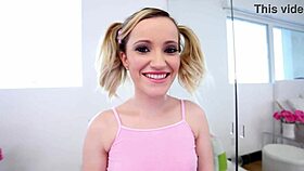 Wow, 19 yo swallows huge load from big cock POV, no hands 😍