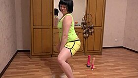 Anal Penetration With Gymnastics Brunette With A Beautiful Butt And A Gaping Anus Homemade Masturbation