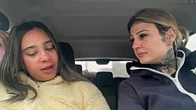 Driver picks up guy, pays with blowjob. 😏