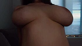 Estudiante cachonda follada duro por compañero de piso cachondo tras clases