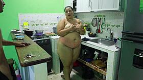 Fucking Latina Amateur in Kitchen!