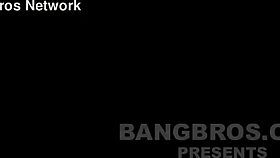 Vivi feels aroused spreading on the bus