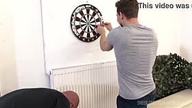 Nikki Riddle i garasje med trippelpenetrering og mer