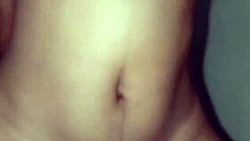 Bokep Indonesia Menikmati Tubuh Yang Indah Saat Hujan Diluar