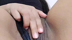 Homemade Amateur Shows Off Her Pussy