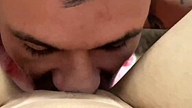 Comendo A Vizinha Escondido