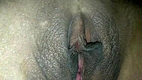 TIGHT PUSSY THAT SUCKS COCK IN AMATEUR CREAMPIE SCENE