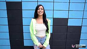 Can this real teen 18+ handle savannah sixx getting fucked in porn casting?