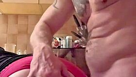 she gets ass to mouth cumshot